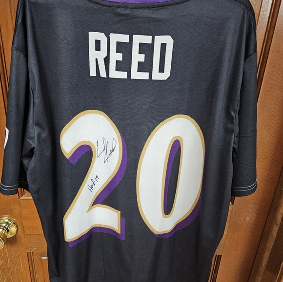 SIGNED ED REED JERSEY(READ DESCRIPTION FOR ALL DETAILS) - Picture 11 of 12
